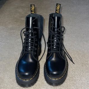Dr marten platform boots
